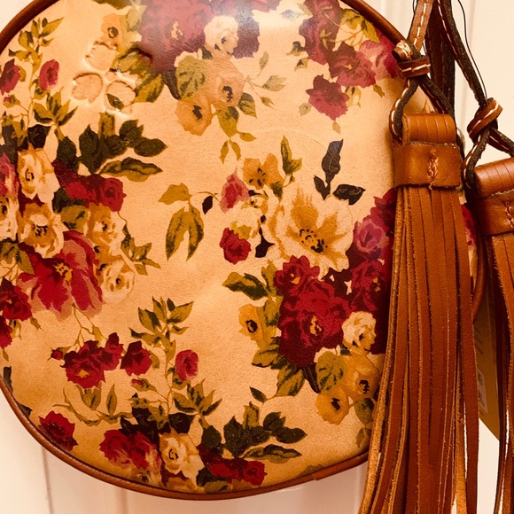 Patricia Nash Antique Rose Scafati Crossbody - Picture 2 of 6